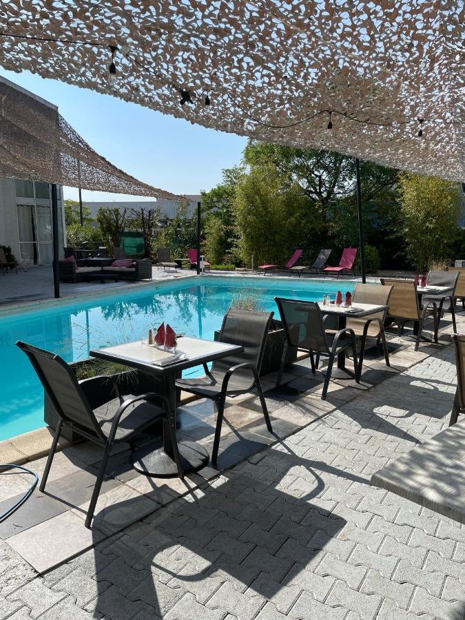 Hotel La Clé Saint-André-de-Sangonis Esterno foto
